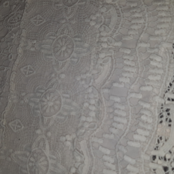 Temp White Floral Lace Camisole Size Small - Picture 7 of 7